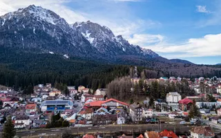Casă individuală, vedere către Bucegi, la 300 m de Centru, Gară sau Cantacuzino - Poză 32