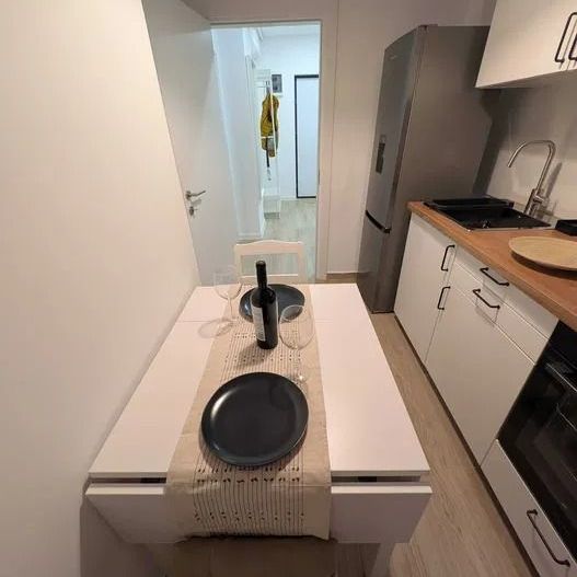 AP. 2 CAMERE GORJULUI, BLOC NOU, CENTRALA TERMICA, METROU 7 MINUTE - Poză 6