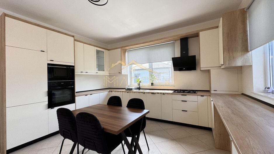 Vila mobilata modern cu 4 camere *2 locuri parcare* //Zona Corbeanca - Poză 2