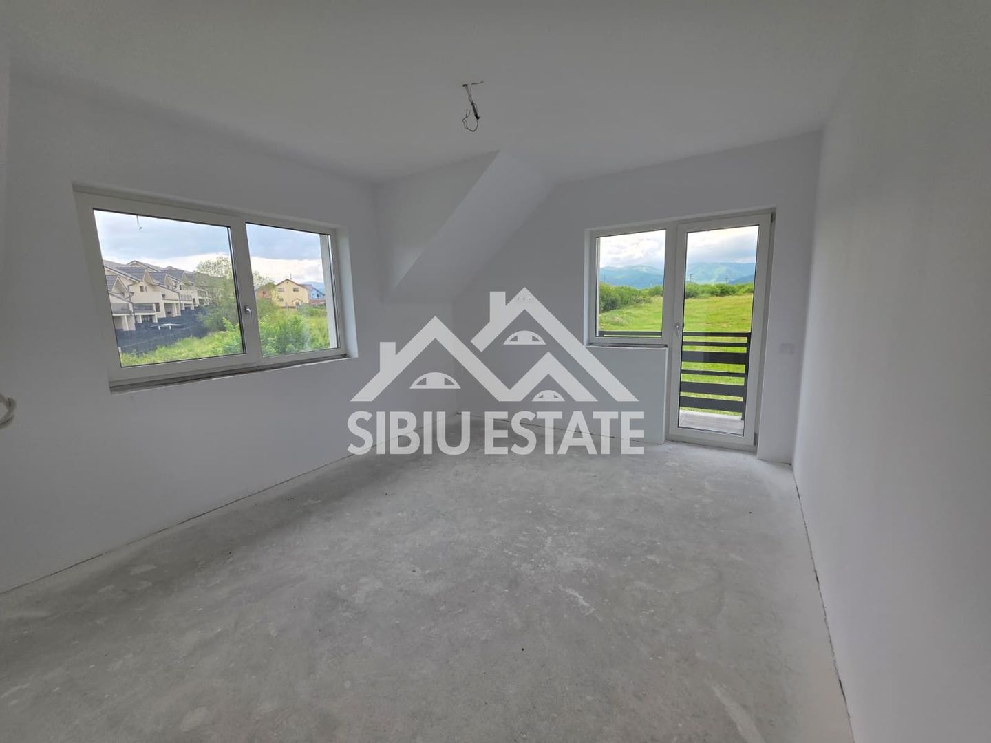 Casa individuala 5 camere, 3 bai, Cristian, Sibiu - Poză 17