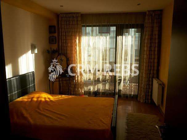 Apartament cu 3 camere în zona P-ta Dorobanti - Poză 1