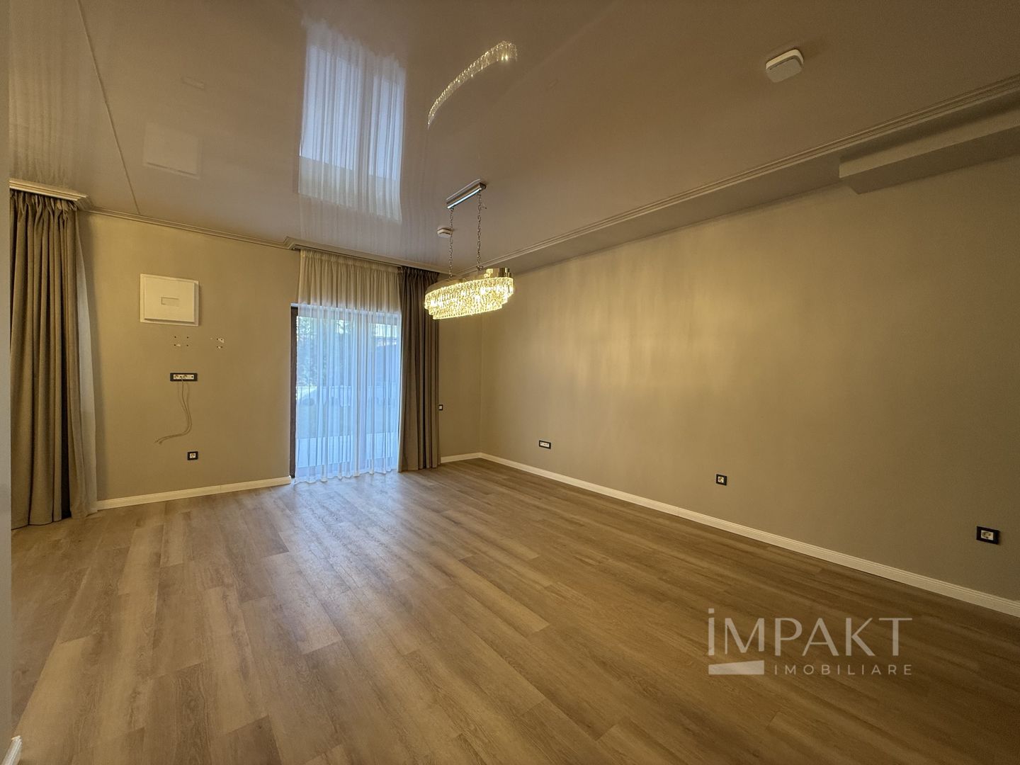 Cvadruplex  4 camere cu garaj in cartierul Buna Ziua ! - Poză 8