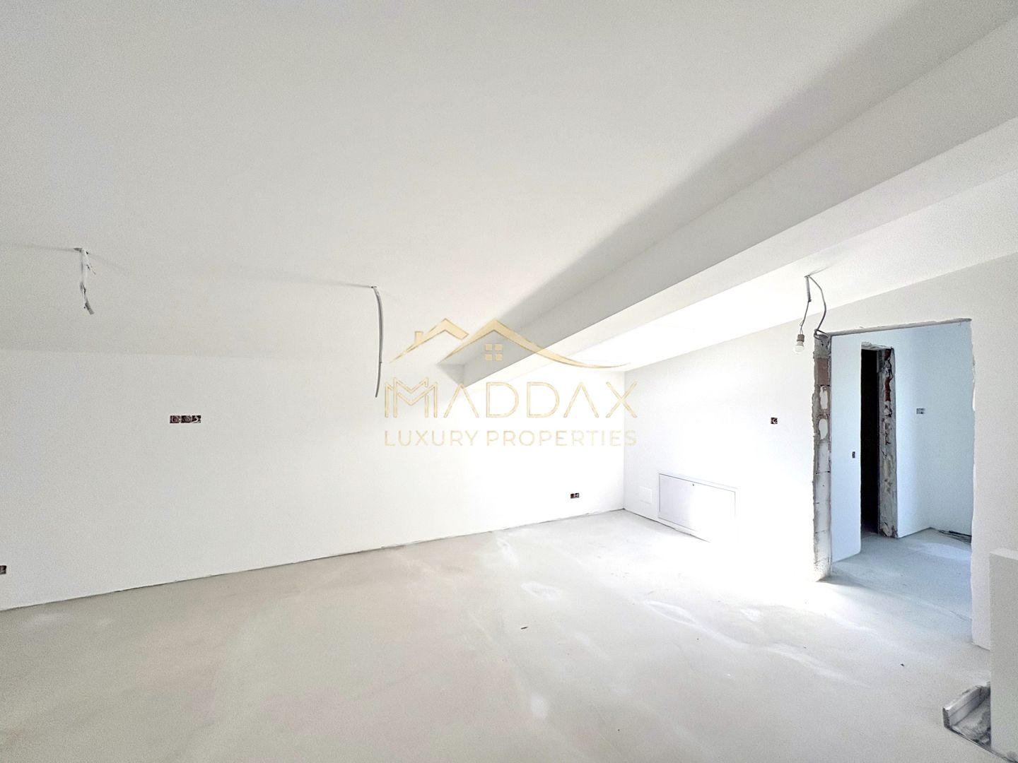 Vila Premium cu 6 camere Tunari  P+1+M ~ Exclusivitate - Poză 51