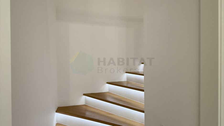 Vila urbana 3 camere | Tunari-Parc - Poză 12