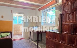 CASĂ INDIVIDUALĂ cu teren 272 mp, VASLUI - zona CARTIER; - Poză 12