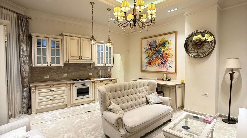 Apartament 2 camere transformate in 3 Carol I Mosilor Izvorul Rece - Poză 1