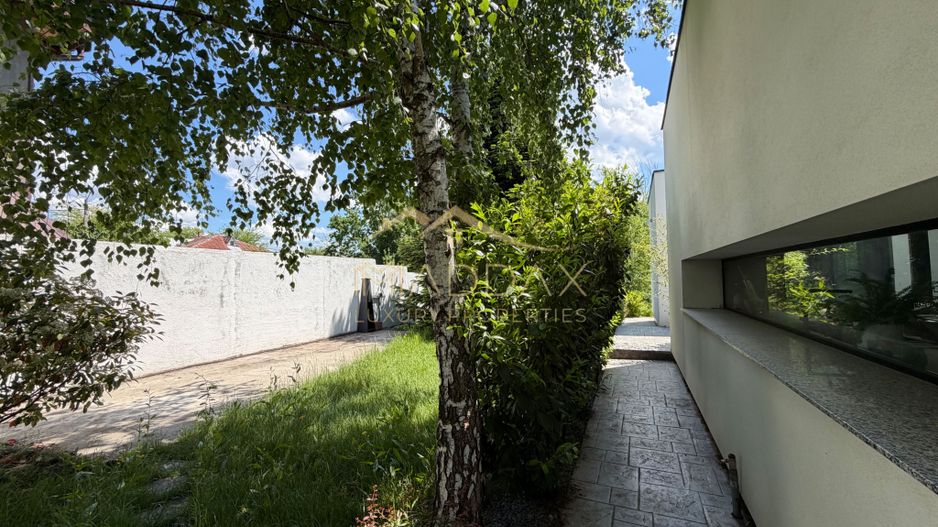 Vila cu 5 camere // * 565 mp gradina* // Tunari - Poză 115