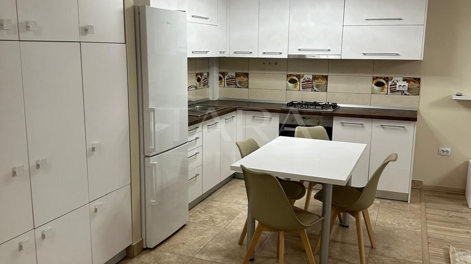 Apartament cu 3 Camere în Buna Ziua - Poză 2