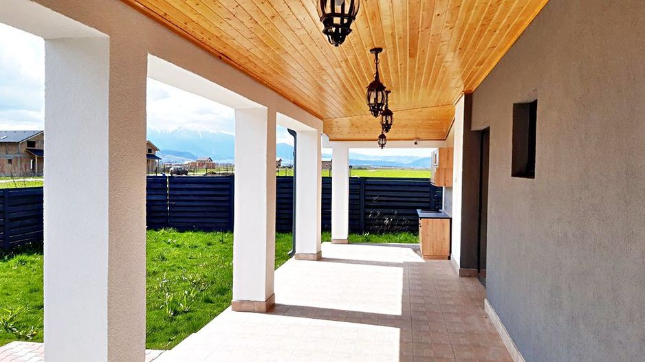 Casa noua in Cristian, libera, gata pentru a fi locuita. - Poză 17