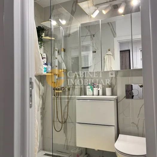 2 camere decomandat - renovat complet - ETAJ 1 - Nicolina 1 - Poză 8