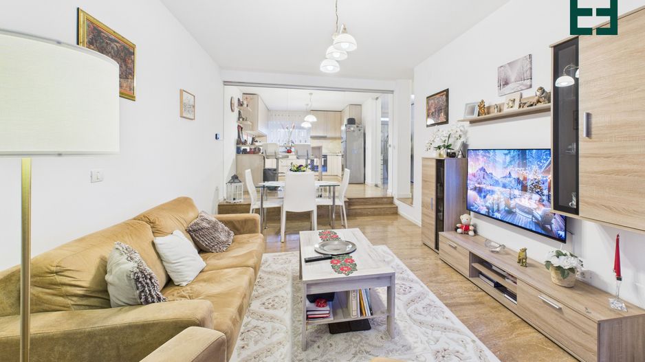 Casă înșiruită P+M cu 3 camere - Dumbrăvița - Timișoara - Poză 4