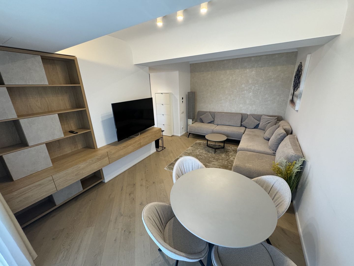 3 Camere | Cortina Academy CotroceniI MOBILA LUX | Metrou 3 minute - Poză 3