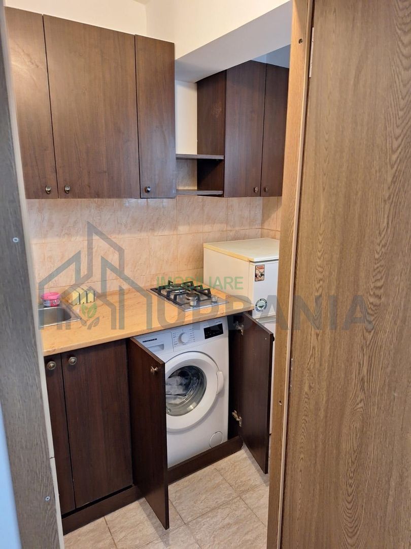 Închiriez garsonieră Nicolina - Poză 2