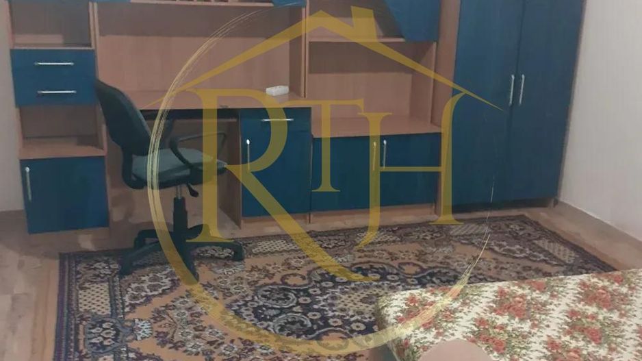 Oferim spre vanzare un ap 2 camere la curte comuna +75mp teren - Poză 1