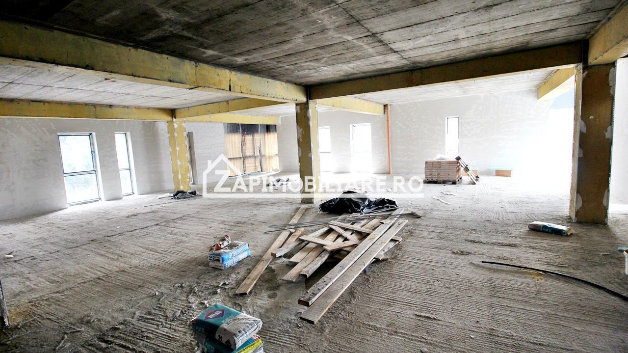 Spatiu comercial si birouri 70-300mp la parter ,zona Gh.Doja - Poză 3