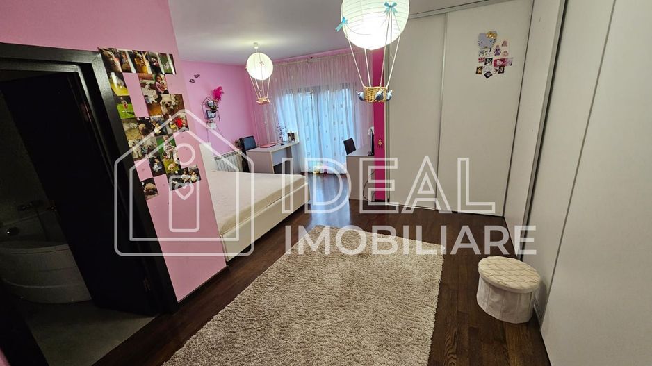 Casa Mobiltata-Utilata cu 4 camere,  pe Pictor Brana - Poză 12
