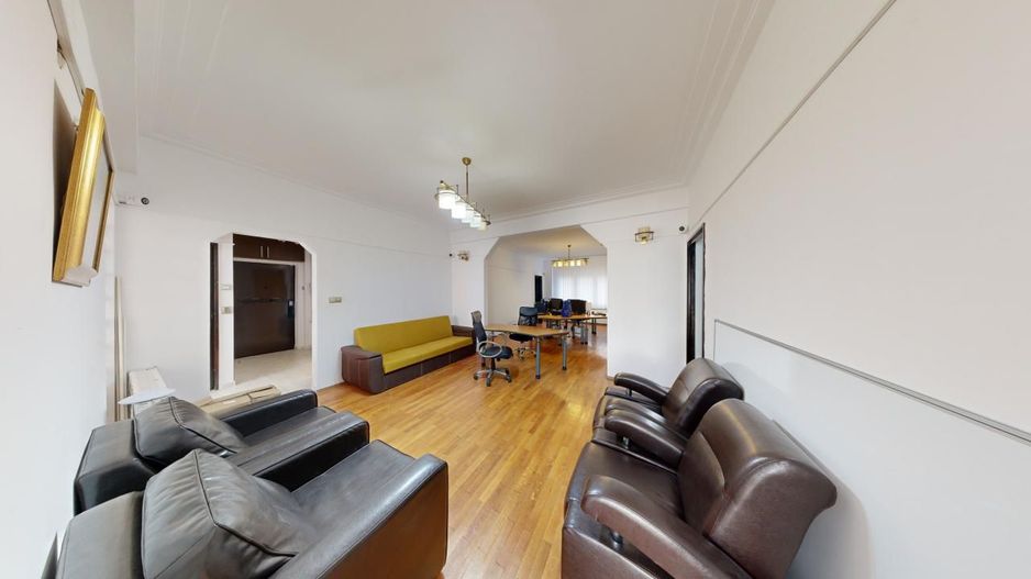 Spatiu de birouri 5 camere Echipat / Universitate / Mattermost 3D - Poză 10