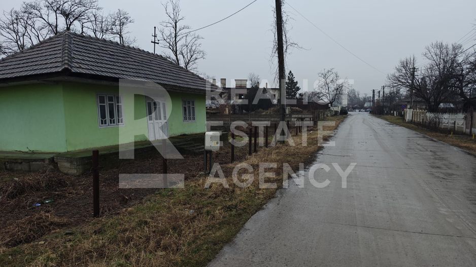 Teren intravilan de vânzare – Sculeni, Vama județul Iași - Poză 5