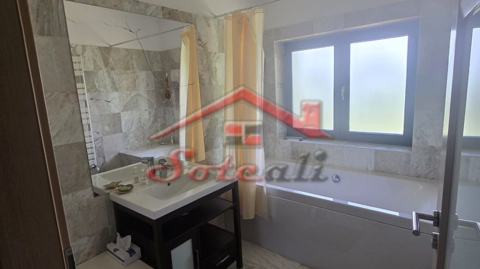 Vila de vanzare in Cornu ( Cornu de Sus) - teren 3300 mp - Poză 9