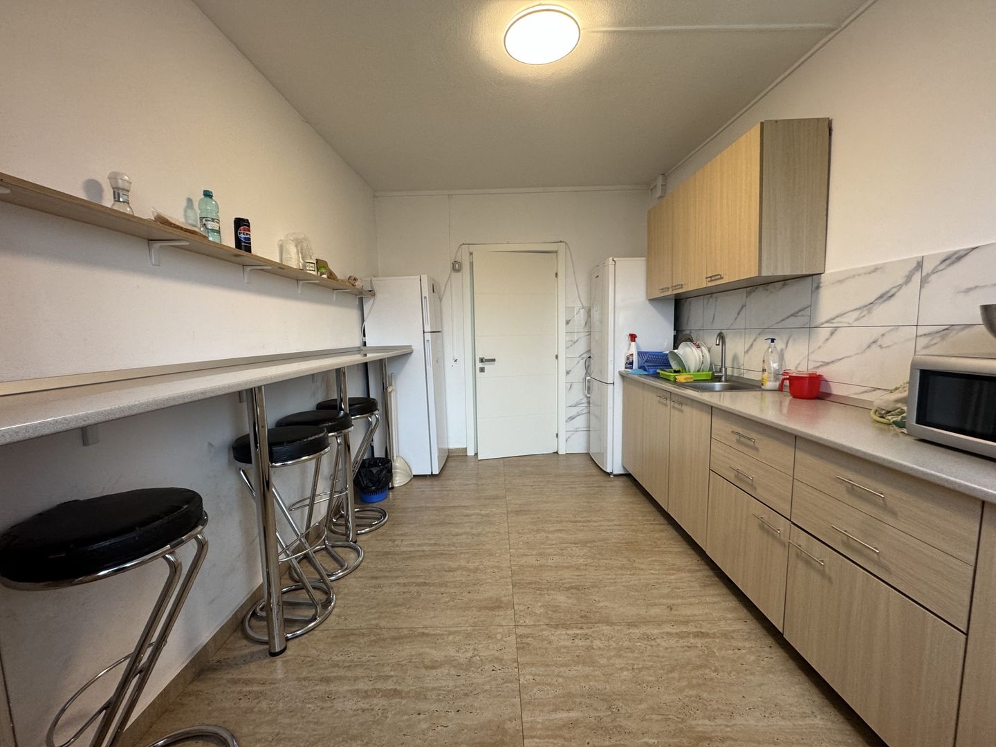 Spatii birouri de inchiriat renovate moderne L329 - Poză 21