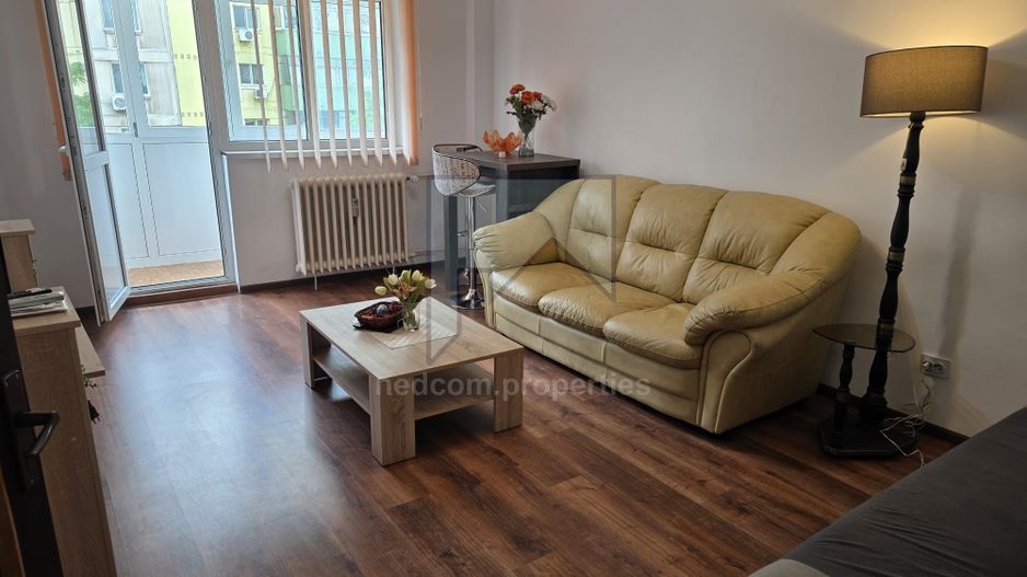 Vanzare apartament 3 camere - Rahova Malcoci - Poză 1
