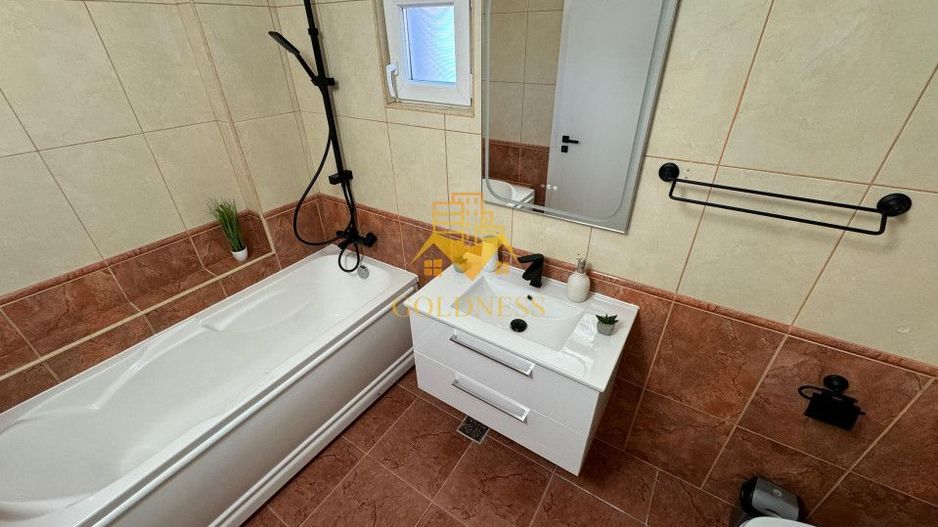 4 camere, parcare, central, zona piata Mihai Viteazu, Bosch, Ntt Data - Poză 4