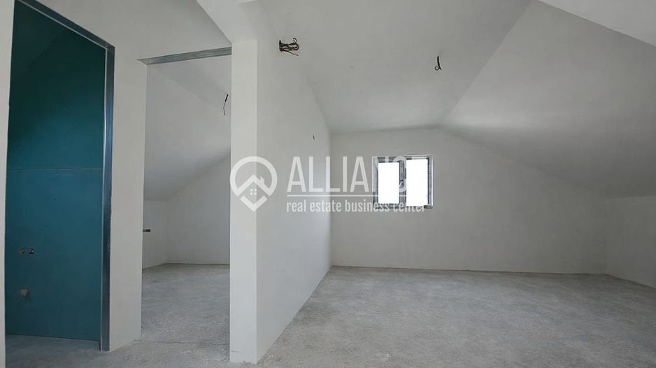 VALU LUI TRAIAN - Casa 5 camere Proiect Deosebit - Poză 3