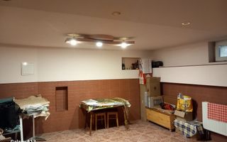 ageuropa.ro vinde casa 16 camere teren 1500mp in zona ULTRACENTRALA. - Poză 17