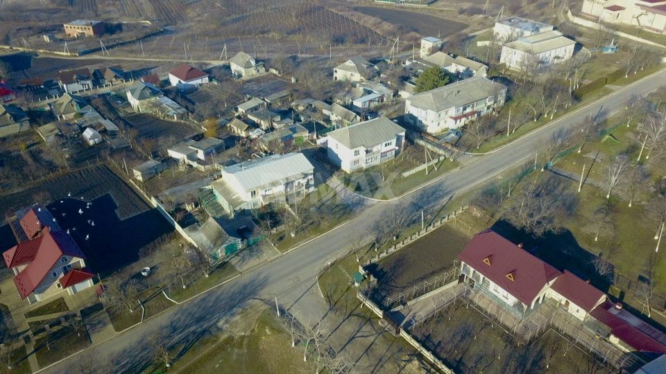 Apartament de Vânzare în Centrul s. Gălești, r-nul Strășeni - Poză 2