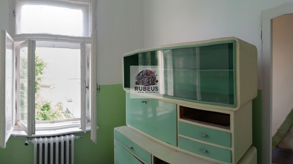 Casă solidă în Orșova, S+P+E, 220 mp, teren 284 mp - Poză 25