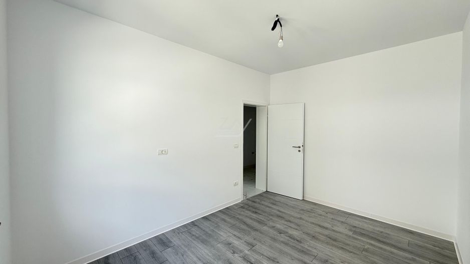 Apartament nou cu 3 camere si 2 bai. Finisaje la alegere. - Poză 5