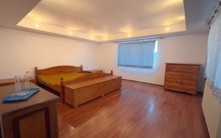 CASA DE VANZARE IN BOGDANESTI - Poză 15