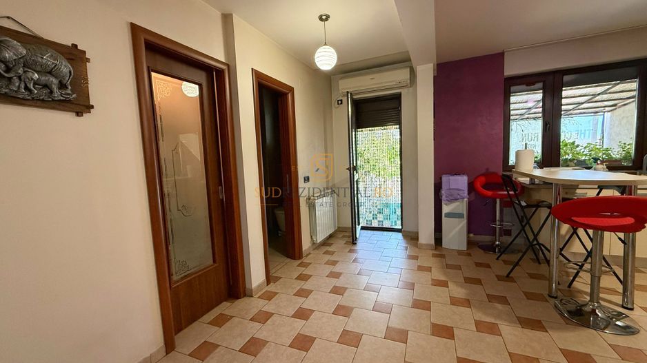 Vila deosebita / 6 camere / Soseaua Oltenitei / Teren 213 mp - Poză 7