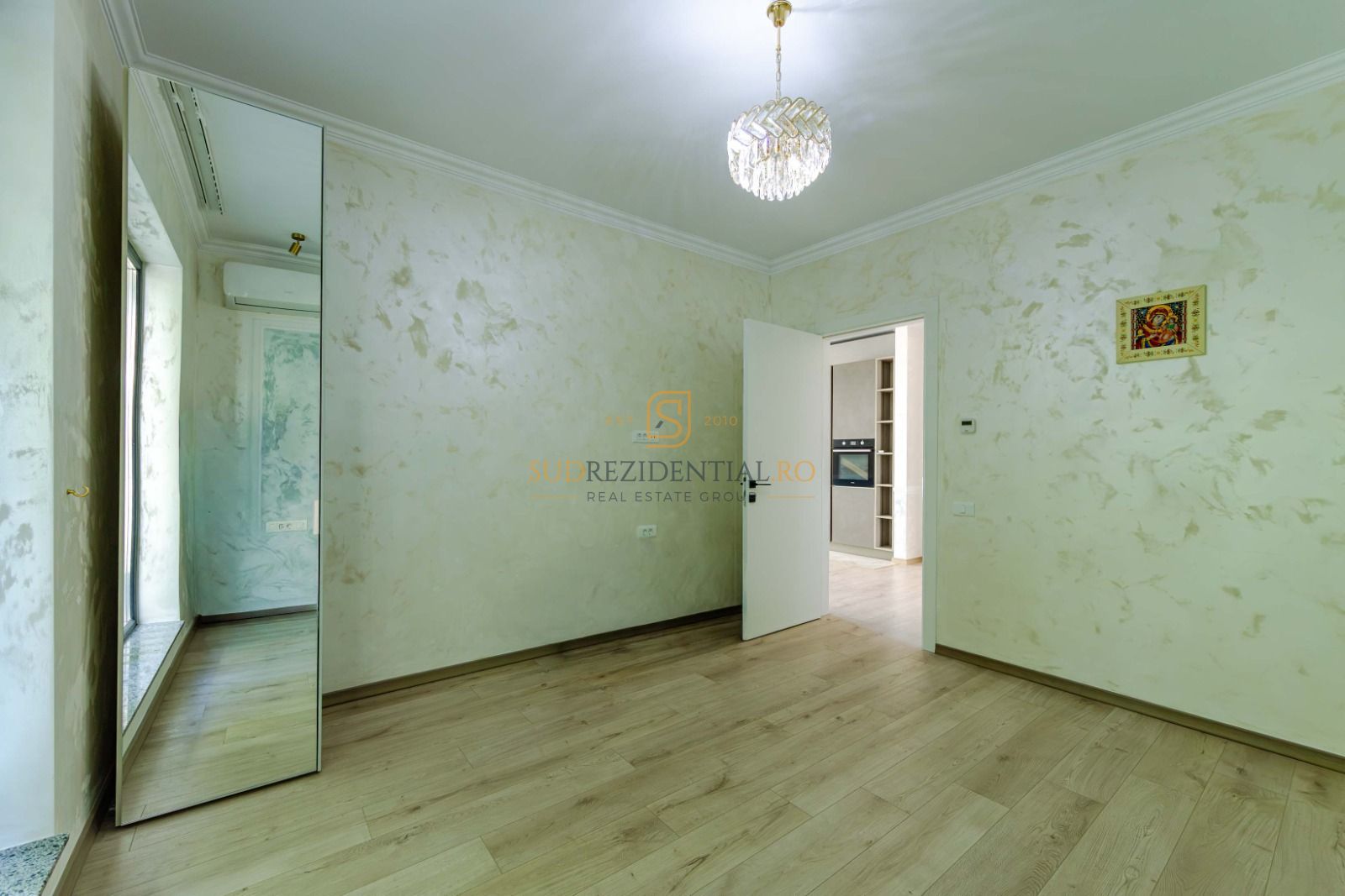 Apartament Premium 3 Camere zona Eroii Revoluției 99,6 mp - Poză 22