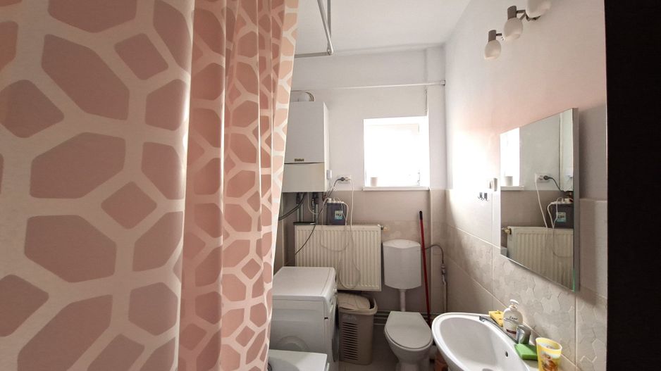 Apartament cu 2 camere, priveliște superbă spre Tâmpa, zonă centrală - Poză 8