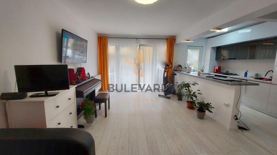 Apartament modern+ terasa de 21mp, parcare, zona Porii - Poză 1