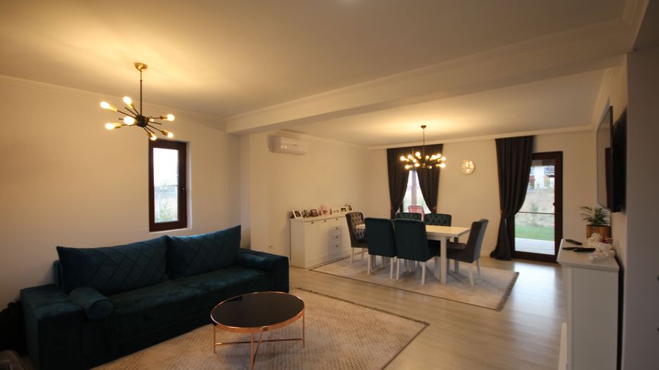 Modern si primitor - Poză 48