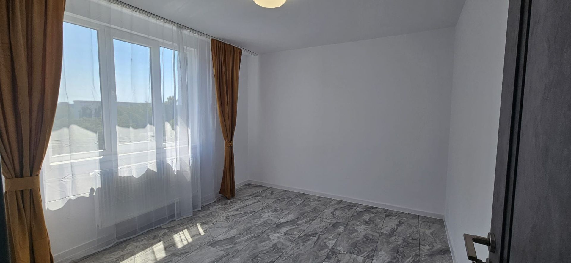 2 camere  Parc Moghioroș | Renovat - Poză 5