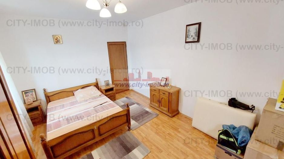 Vanzare casa / vila cu  7 camere  in Oras Otopeni , jud Ilfov - Poză 33