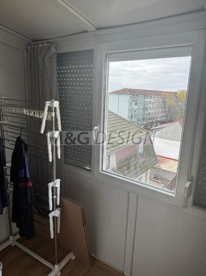Apartament 3 camere, 31mp, etaj 4/4, bloc anvelopat, acoperis - Piata Doina - Poză 10