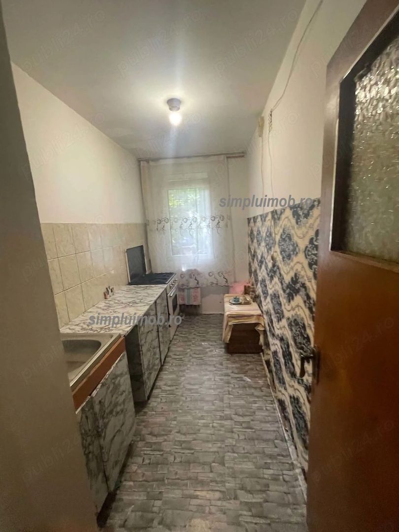 Garsoniera Decomandata Spatioasa Brancoveanu - Poză 3