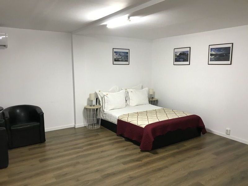 Casa/Vila 6 camere Piata Victoriei, Buzesti / An 2023 - Poză 17