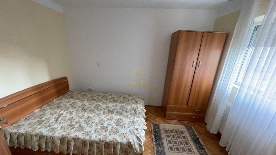 Inchiriez Apartament Centra Satu Mare/Etaj Intermediar/Loc de Parcare - Poză 4