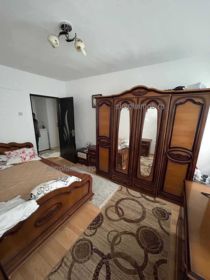Decomandat spatios posibilitate centrala proprie 3 cam Obregia - Poză 4