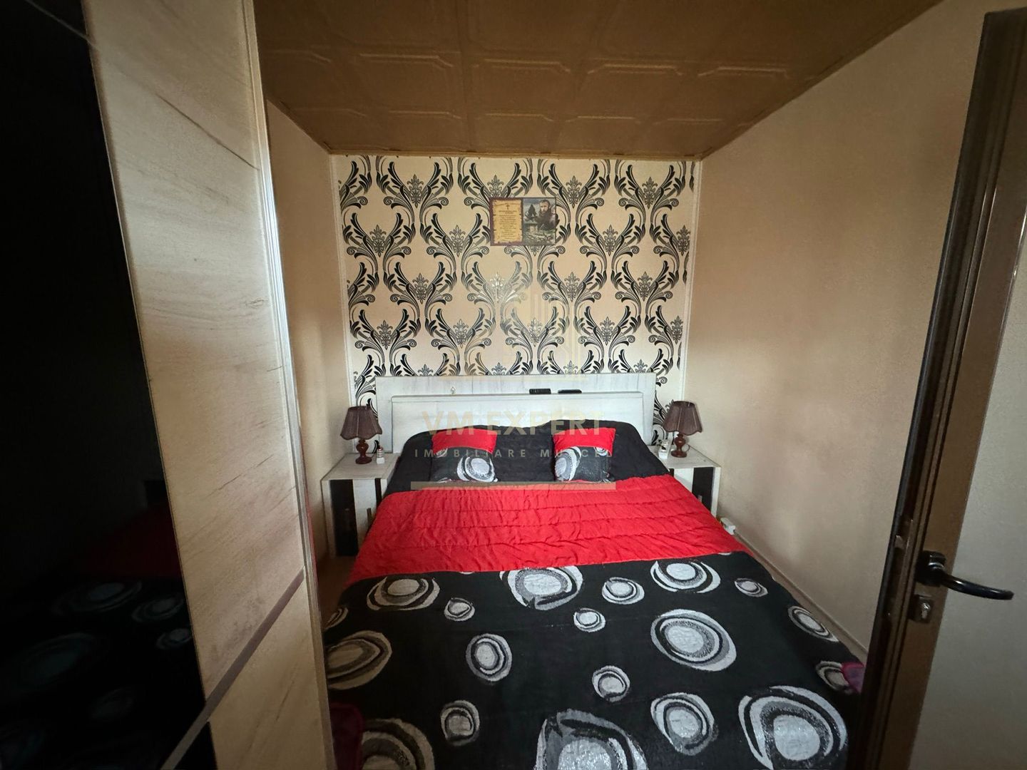 APARTAMENT 2 CAMERE, ETAJ 3, CAMPULUNG, ZONA VISOI - Poză 5