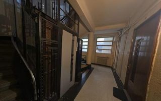 Apartament 5 camere, garaj, 2 boxe subsol, 4/6, bloc interbelic . - Poză 5