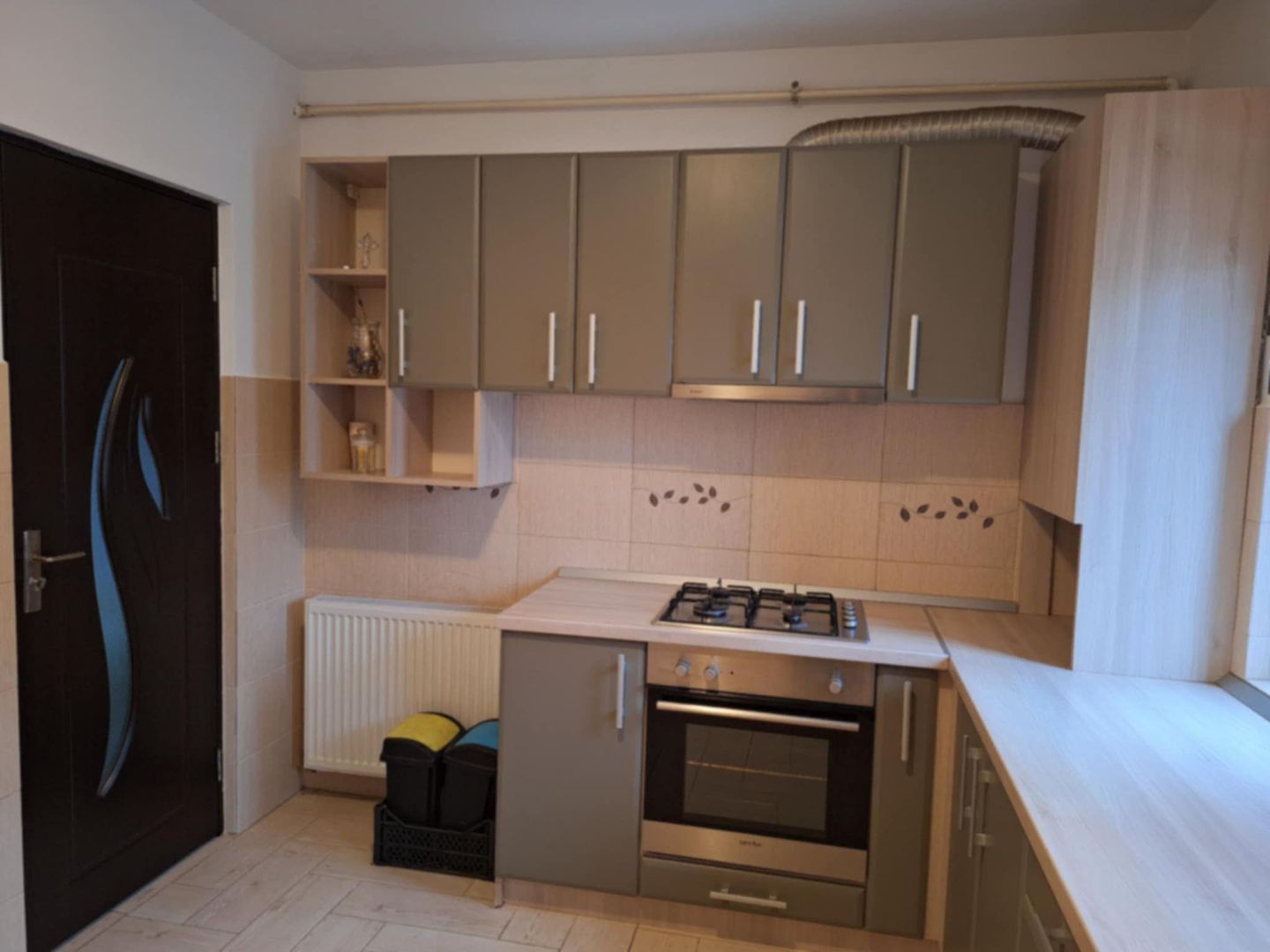 Apartament 3 Camere, 65 MP, Floresti, zona Poligonului - Poză 2