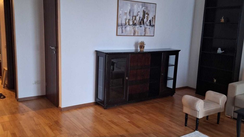 Inchiriere 3 camere Calea Plevnei - Poză 2