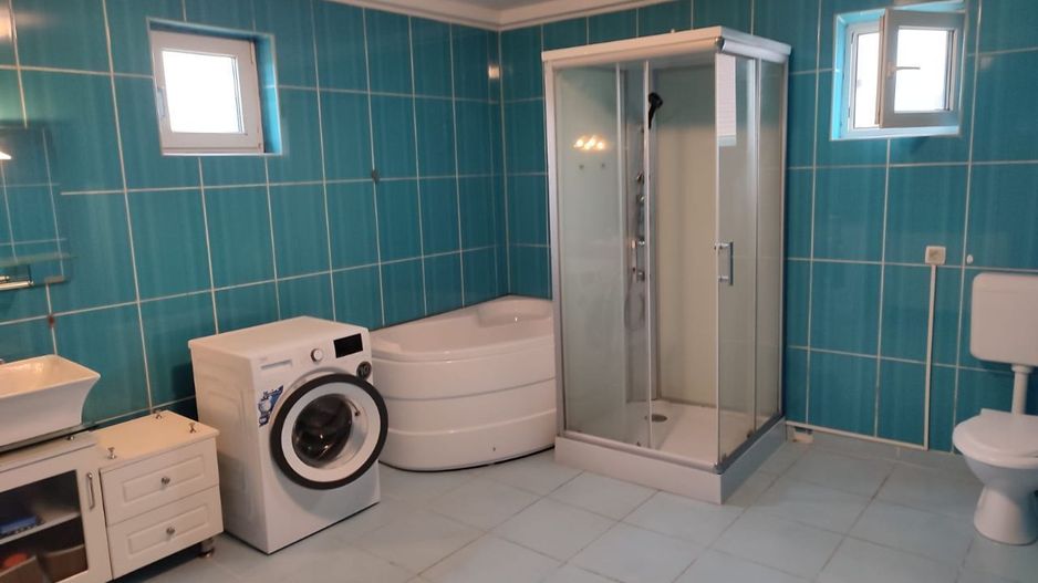 Proprietar vând vila P+E+M - Poză 10