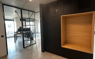 Spatiu pentru birouri elegant și versatil în locație premium! - Poză 30